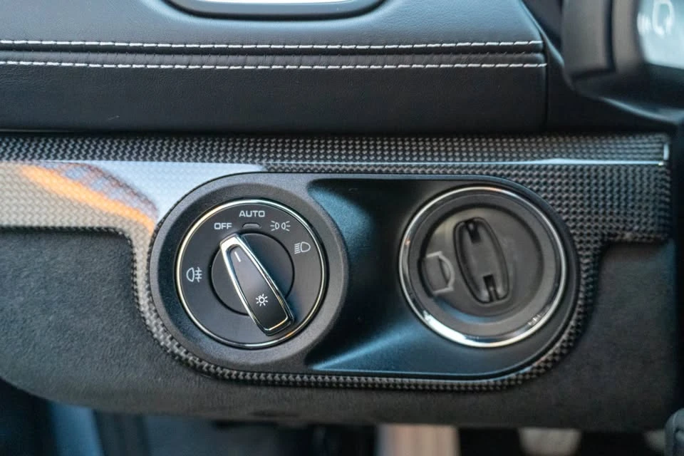 2022 Porsche 718 Boxster Spyder - Image 12 of 17