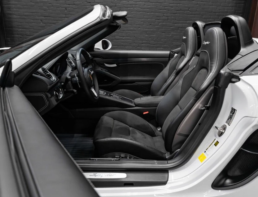 2022 Porsche 718 Boxster Spyder - Image 8 of 8