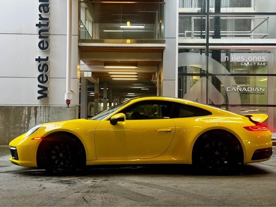 2022 Porsche 992 Carrera - Image 5 of 17