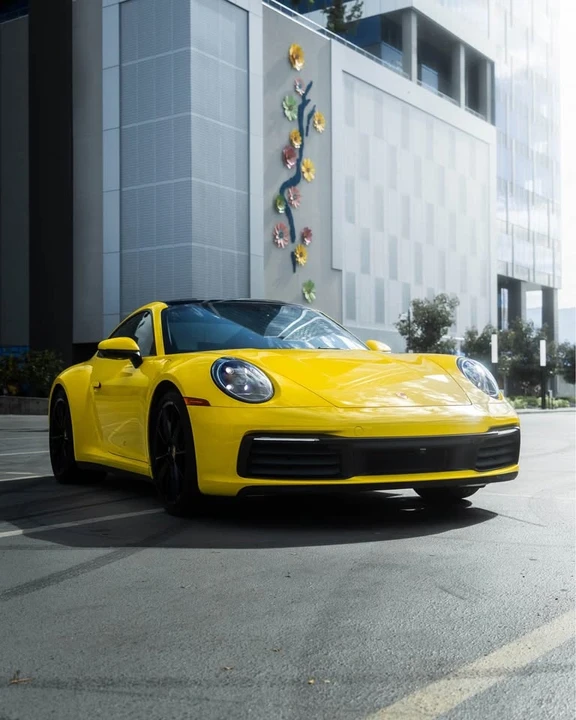2022 Porsche 992 Carrera - Image 2 of 17