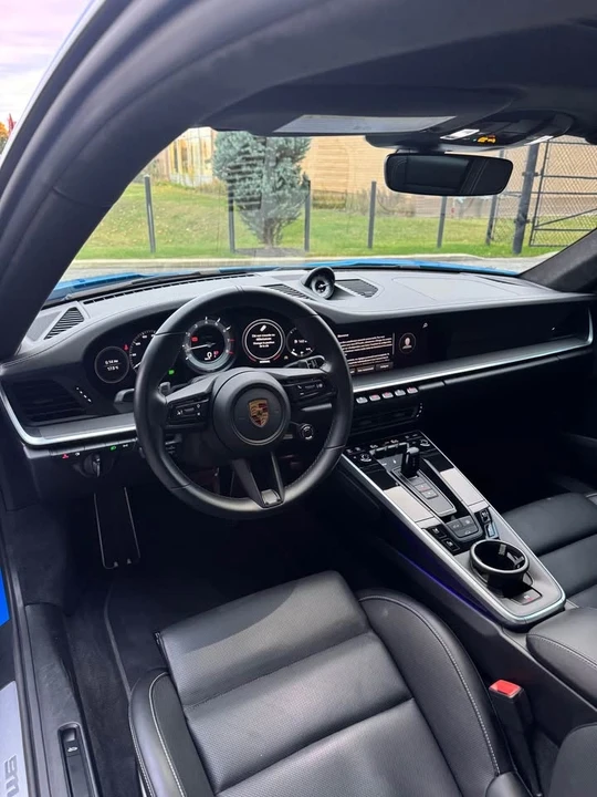 2022 Porsche 992 Turbo - Image 10 of 11