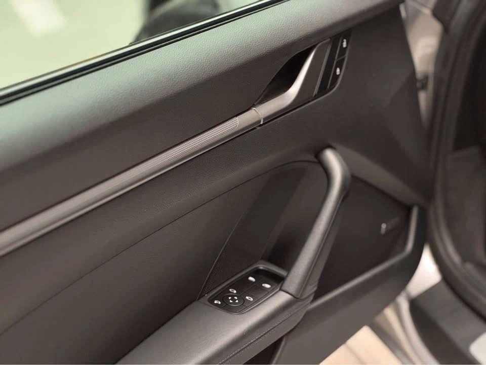 2022 Porsche 911 - Image 10 of 11
