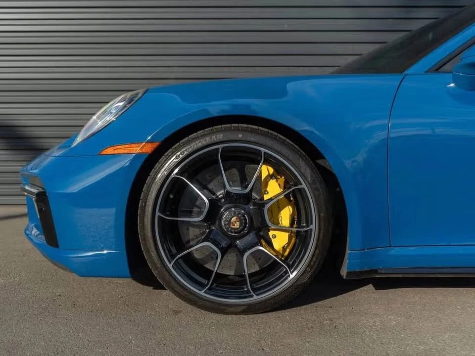 2022 Porsche 992 Turbo S - Image 4 of 7
