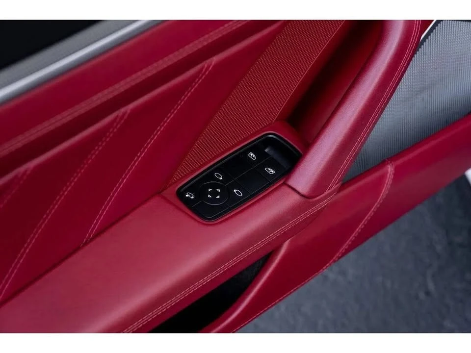 2022 Porsche 911 - Image 10 of 20