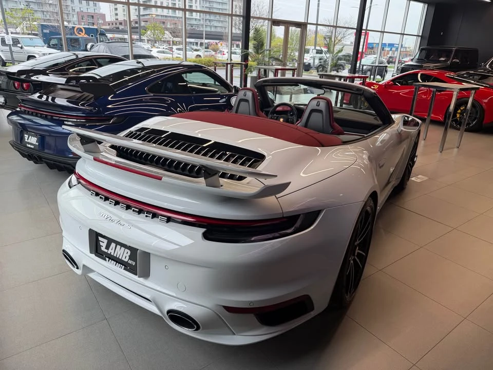 2022 Porsche 992 Carrera - Image 5 of 9