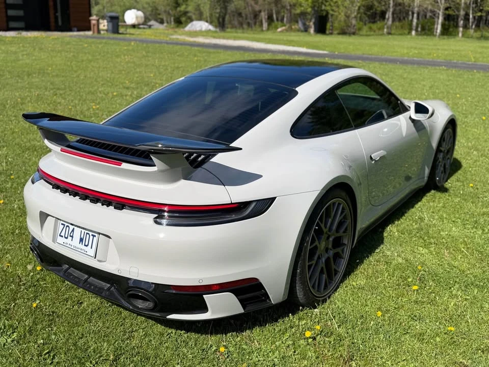 2022 Porsche 911 - Image 18 of 21