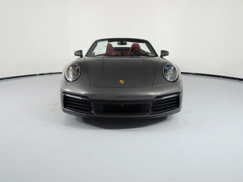 2022 Porsche 992 Carrera 4S - Image 13 of 31