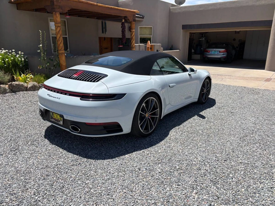 2022 Porsche 992 Carrera 4S - Image 2 of 4