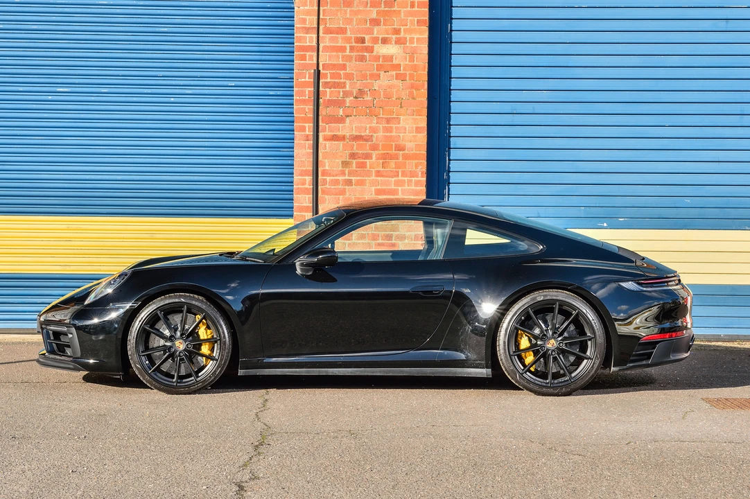 2022 Porsche 992 Carrera - Image 8 of 31