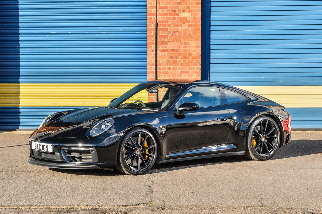 2022 Porsche 992 Carrera - Image 15 of 31
