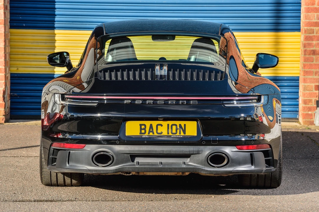 2022 Porsche 992 Carrera - Image 20 of 31