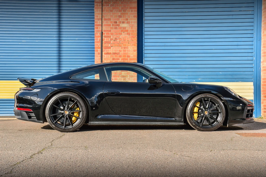 2022 Porsche 992 Carrera - Image 23 of 31