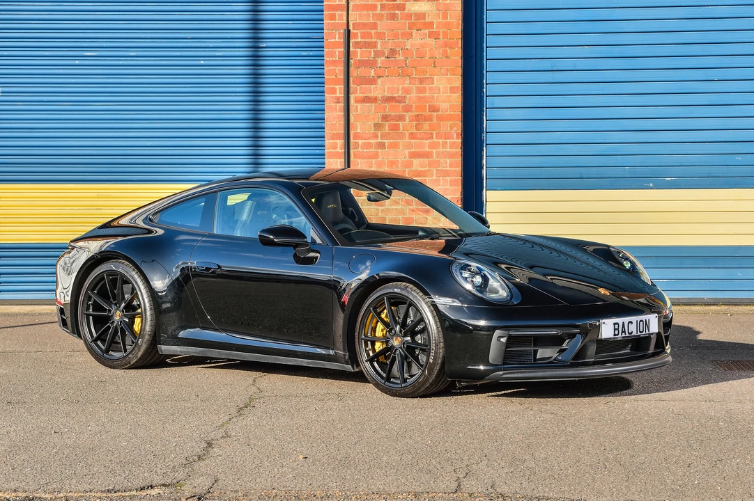 2022 Porsche 992 Carrera - Image 26 of 31