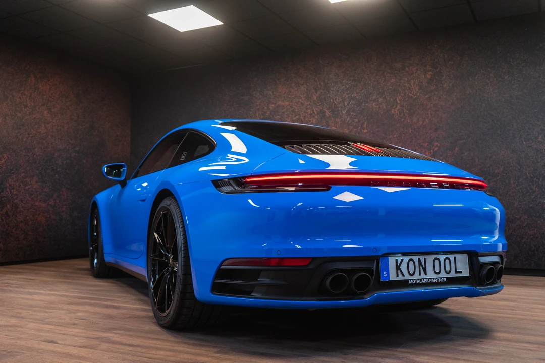 2022 Porsche 992 Carrera S - Image 13 of 31