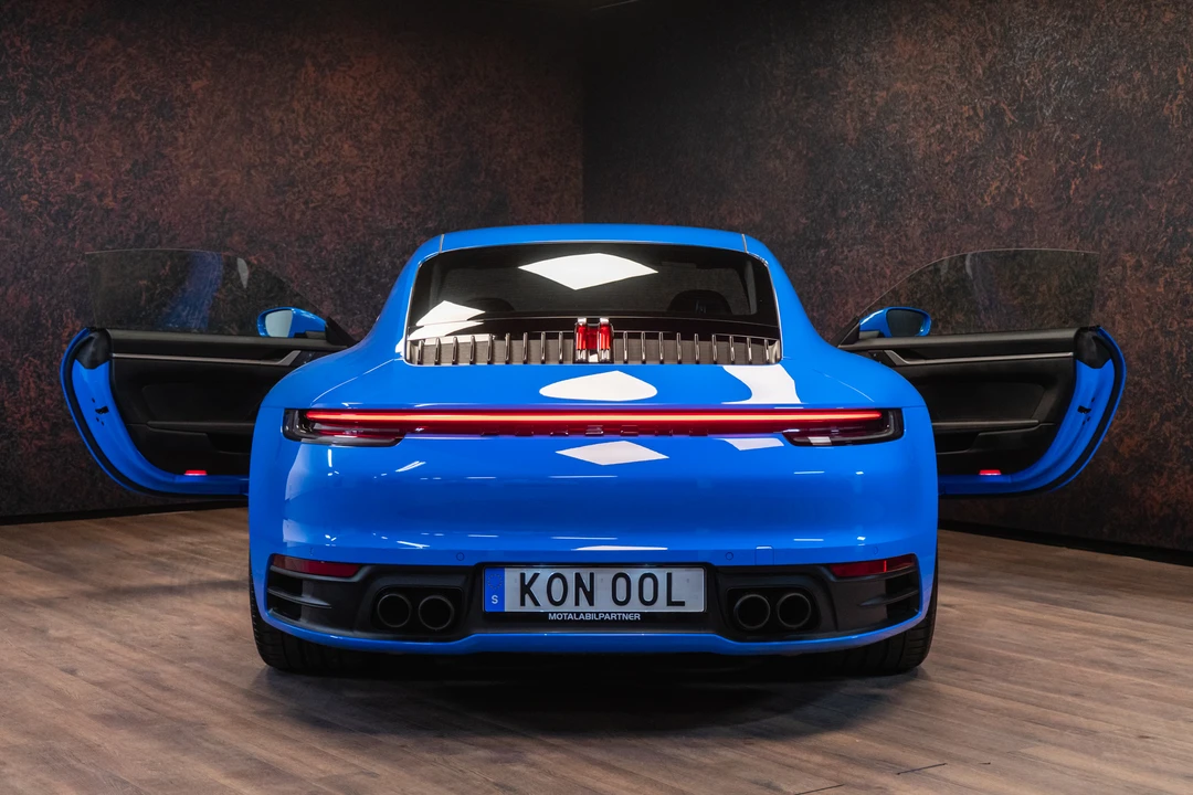 2022 Porsche 992 Carrera S - Image 7 of 31