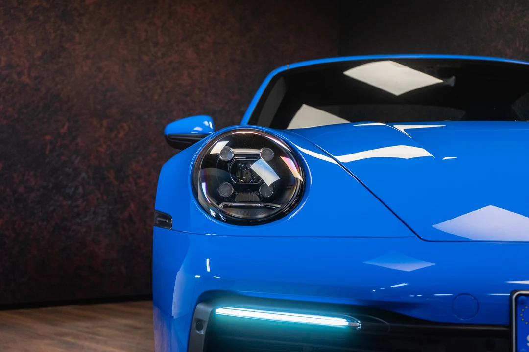 2022 Porsche 992 Carrera S - Image 18 of 31