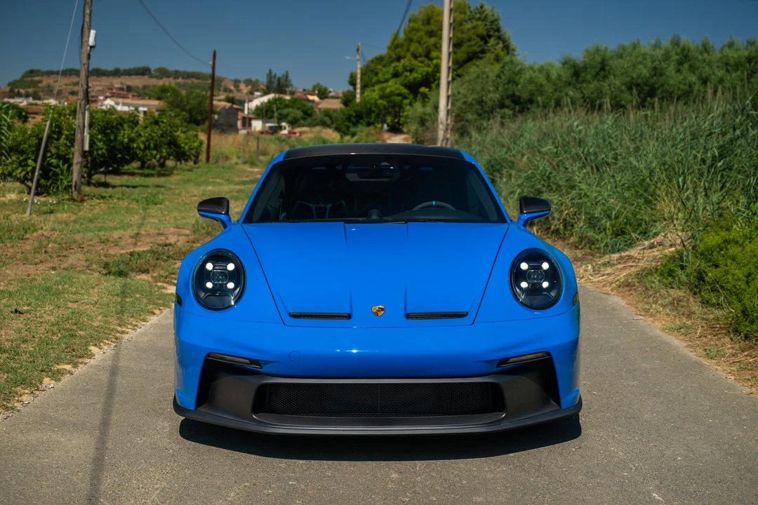 2022 Porsche 992 GT3 - Image 2 of 31