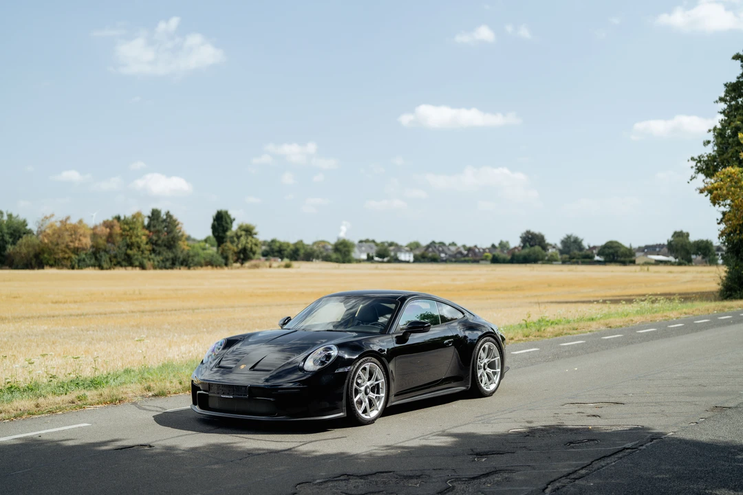 2022 Porsche 992 GT3 Touring - Image 10 of 31