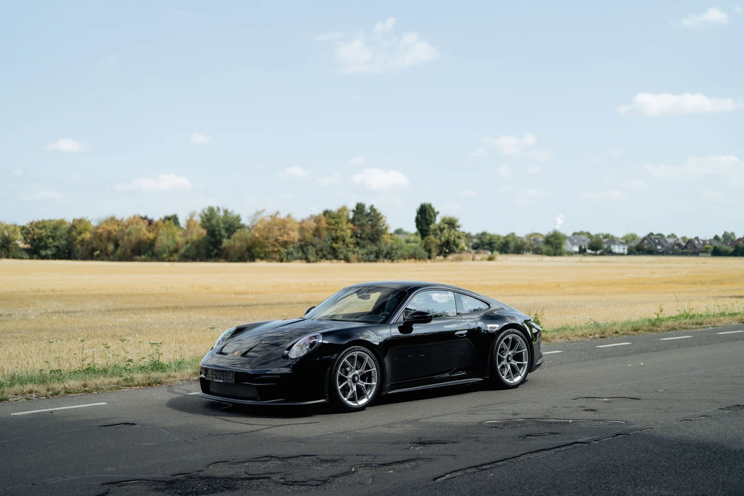2022 Porsche 992 GT3 Touring - Image 12 of 31