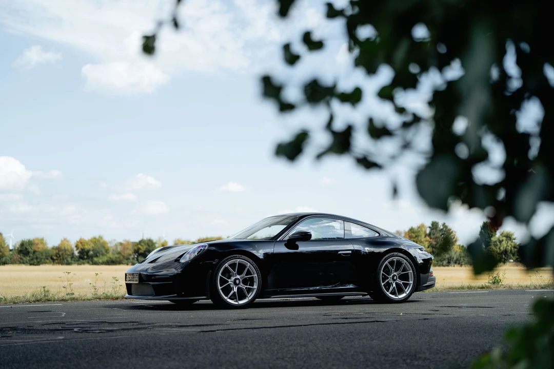 2022 Porsche 992 GT3 Touring - Image 13 of 31
