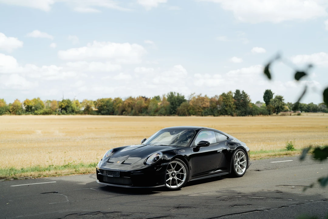 2022 Porsche 992 GT3 Touring - Image 22 of 31