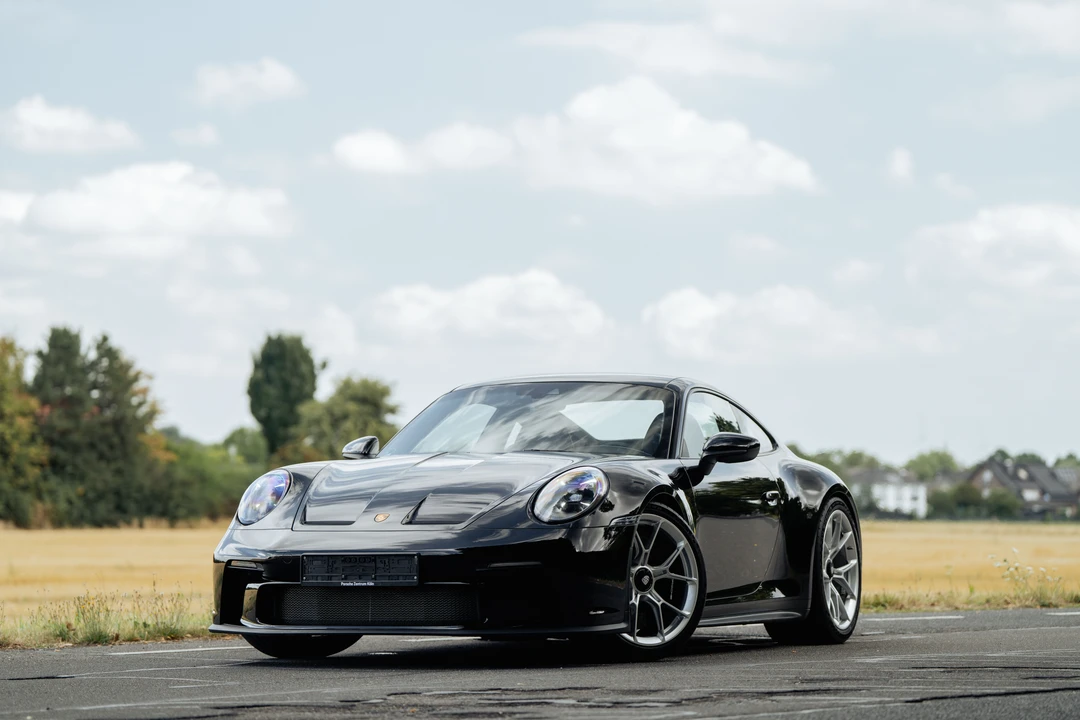 2022 Porsche 992 GT3 Touring - Image 25 of 31