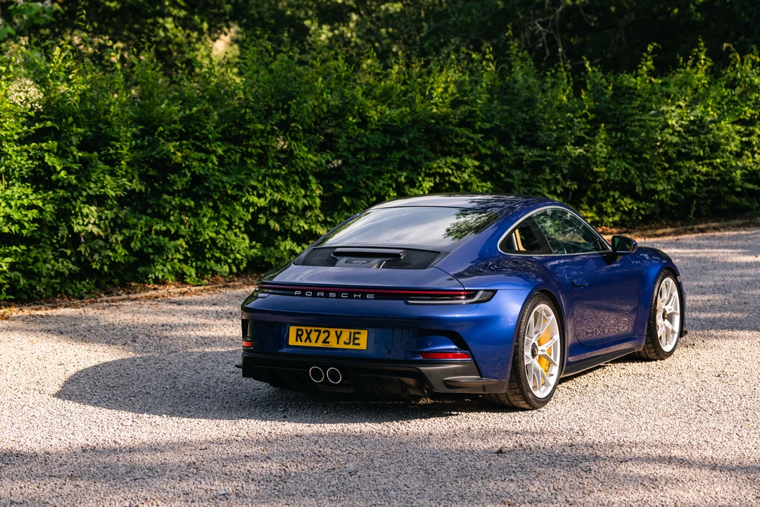 2022 Porsche 992 GT3 Touring - Image 14 of 31