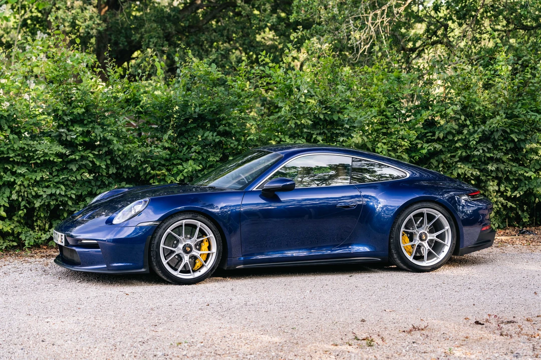 2022 Porsche 992 GT3 Touring - Image 16 of 31