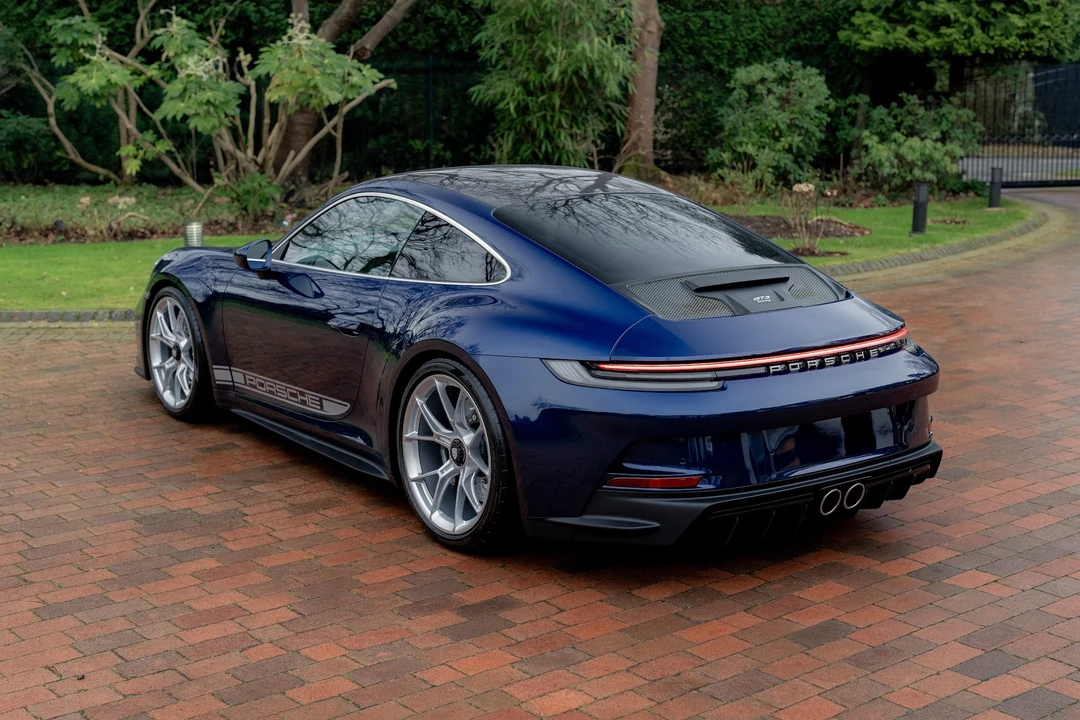 2022 Porsche 992 GT3 - Image 13 of 31