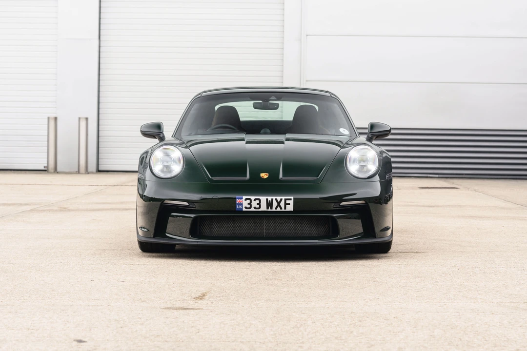 2022 Porsche 992 GT3 - Image 2 of 31