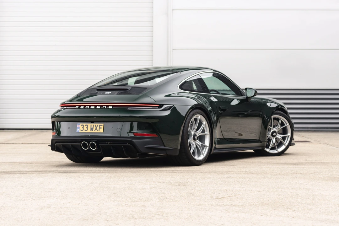 2022 Porsche 992 GT3 - Image 5 of 31