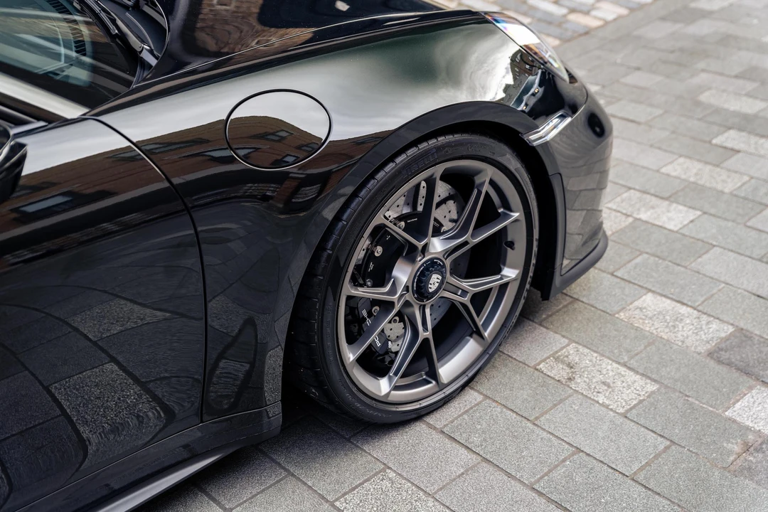 2022 Porsche 992 GT3 - Image 22 of 31