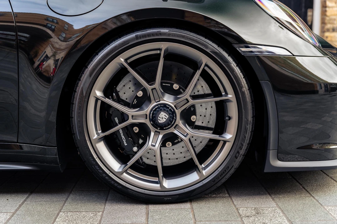 2022 Porsche 992 GT3 - Image 23 of 31