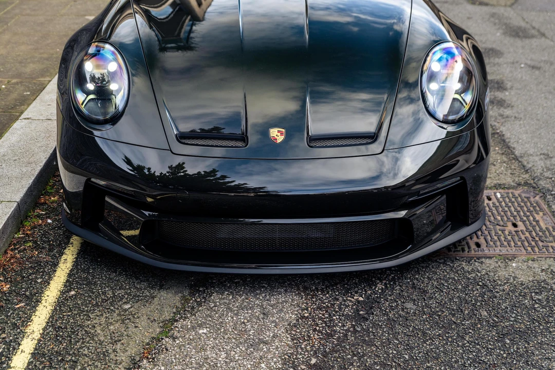 2022 Porsche 992 GT3 - Image 9 of 31