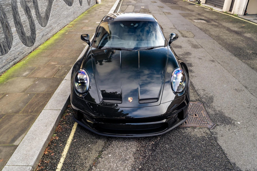 2022 Porsche 992 GT3 - Image 11 of 31