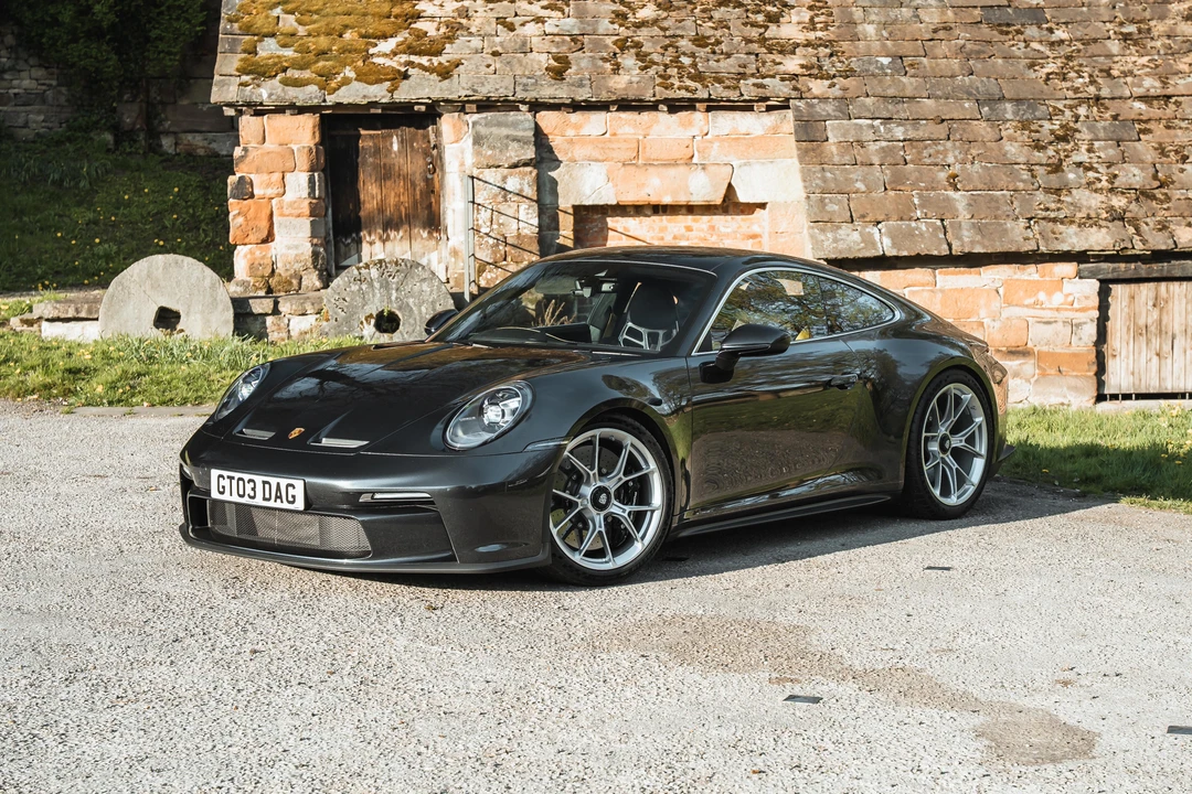 2022 Porsche 992 GT3 - Image 11 of 31