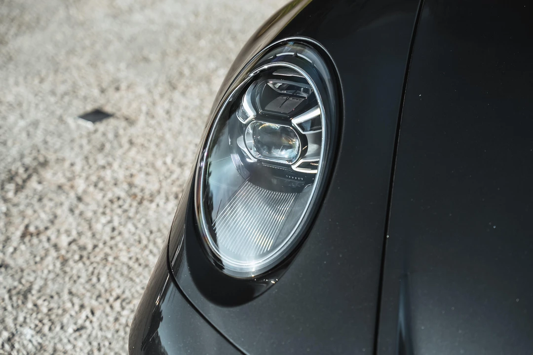 2022 Porsche 992 GT3 - Image 26 of 31
