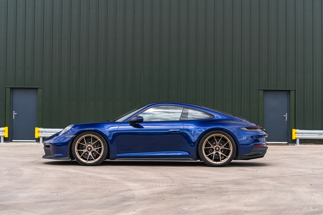 2022 Porsche 992 GT3 - Image 4 of 31