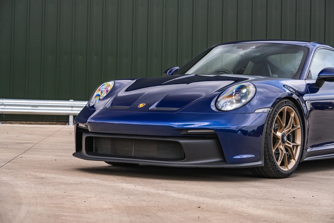 2022 Porsche 992 GT3 - Image 16 of 31