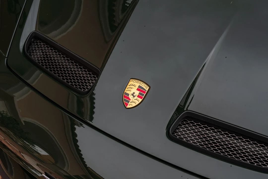 2022 Porsche 992 GT3 - Image 14 of 31
