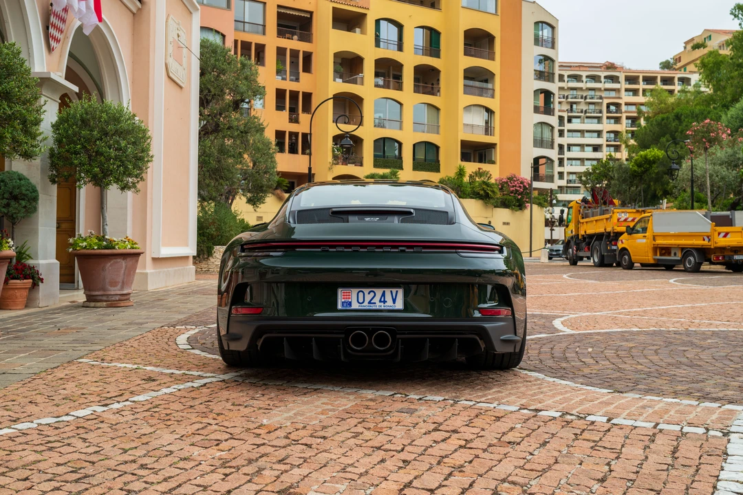 2022 Porsche 992 GT3 - Image 5 of 31