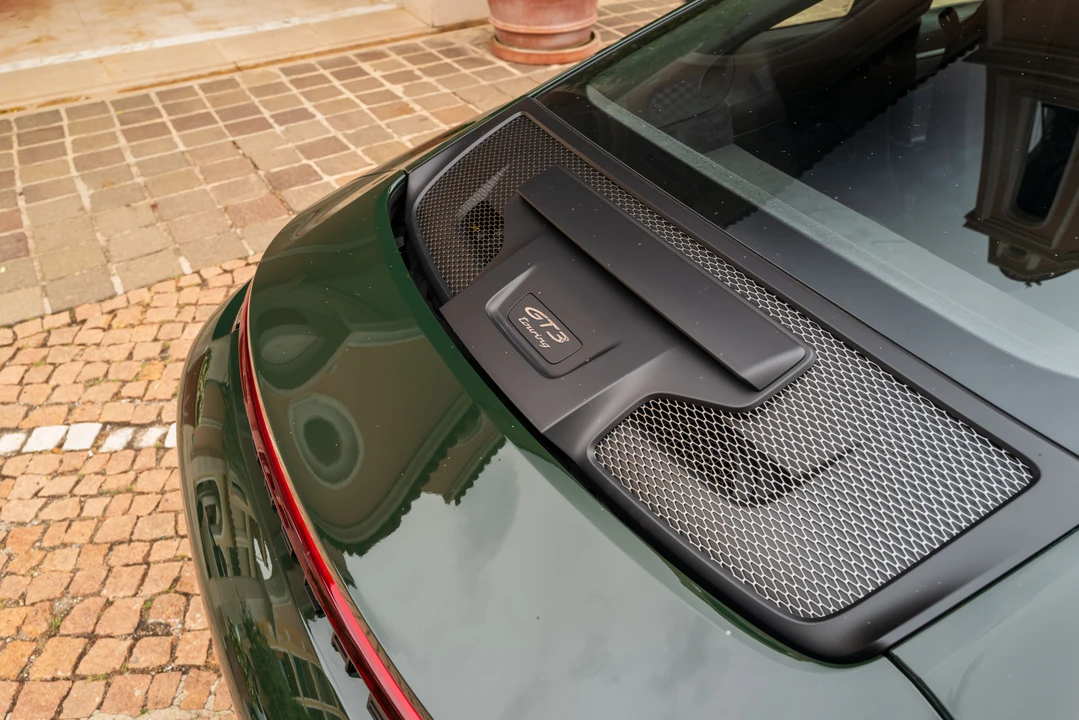 2022 Porsche 992 GT3 - Image 20 of 31