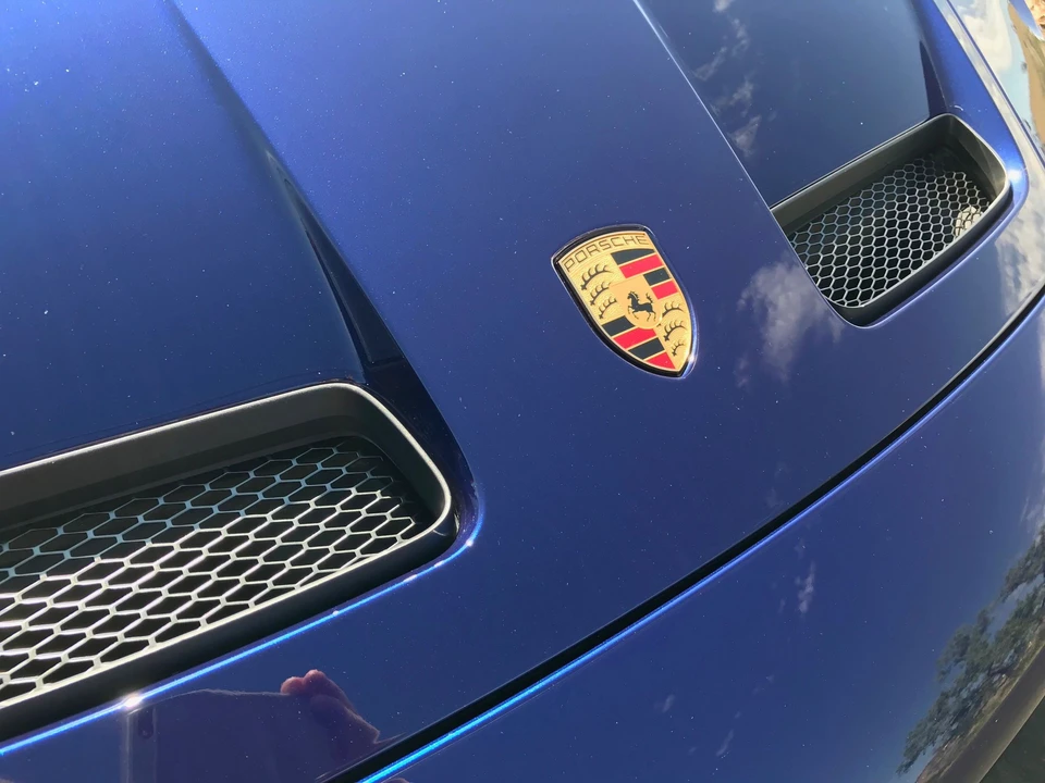 2022 Porsche 992 GT3 - Image 18 of 19