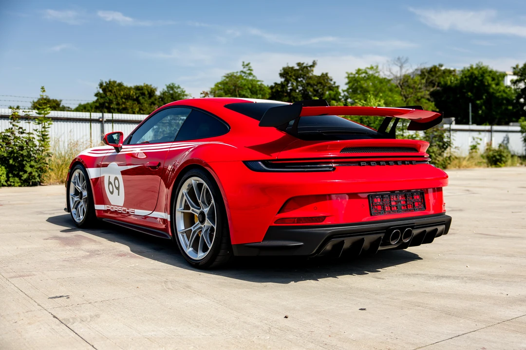 2022 Porsche 992 GT3 - Image 5 of 31