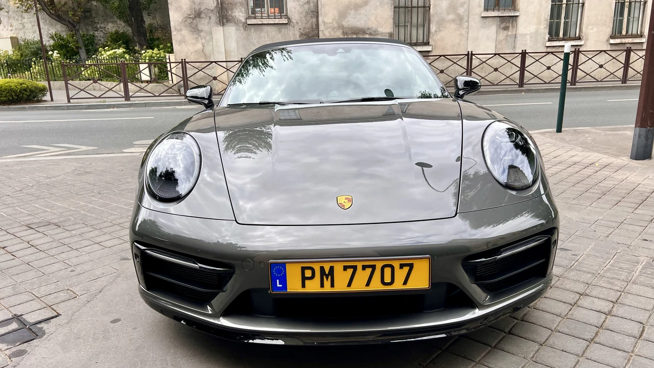 2022 Porsche 992 Carrera - Image 3 of 31