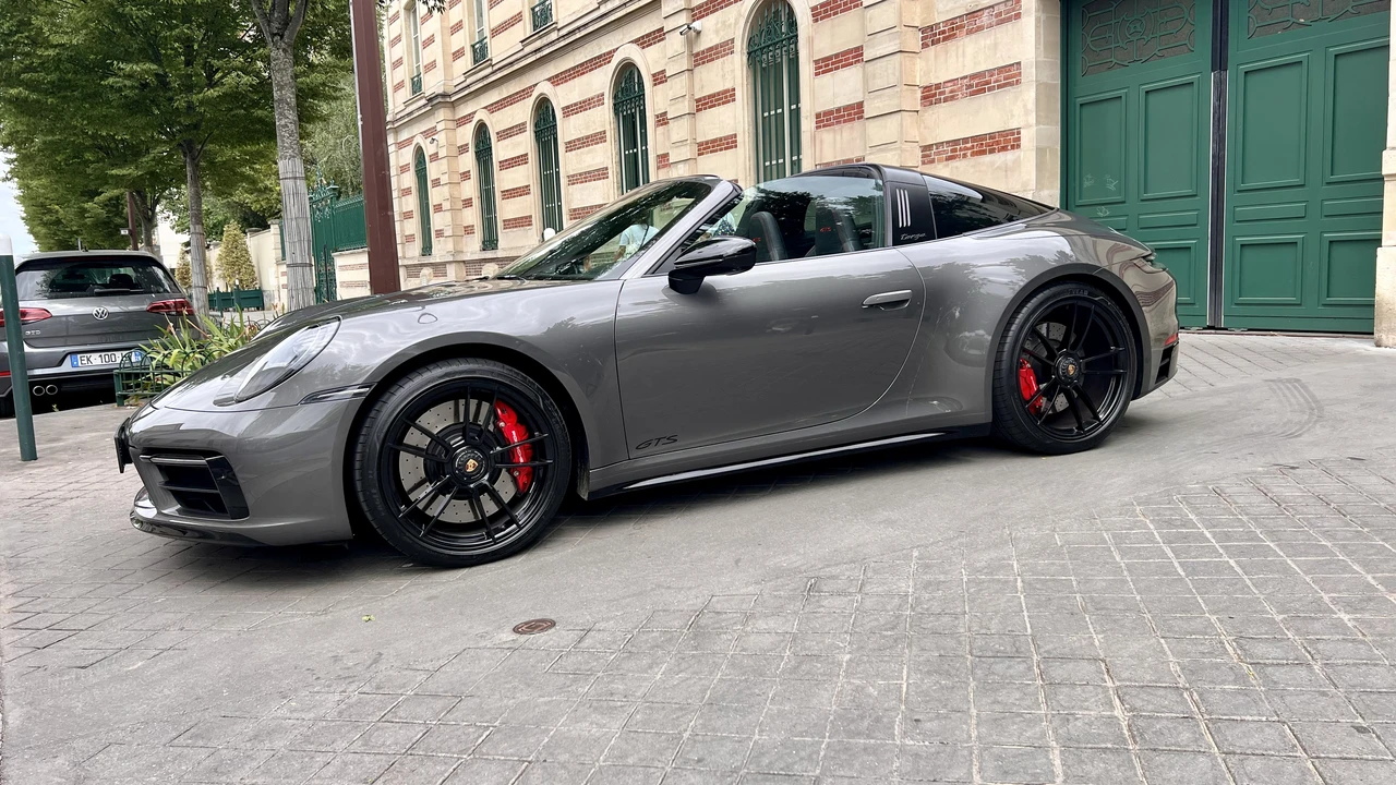 2022 Porsche 992 Carrera - Image 20 of 31