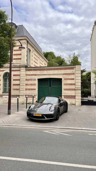 2022 Porsche 992 Carrera - Image 29 of 31