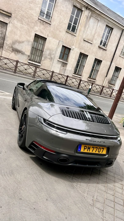 2022 Porsche 992 Carrera - Image 26 of 31