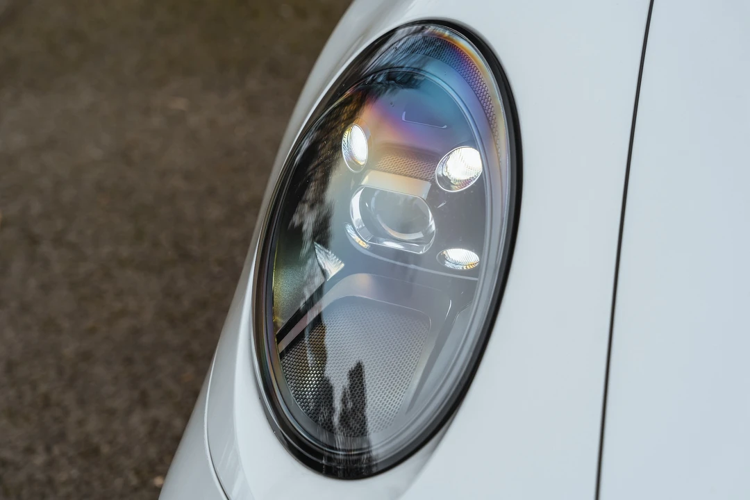 2022 Porsche 992 Carrera - Image 24 of 31