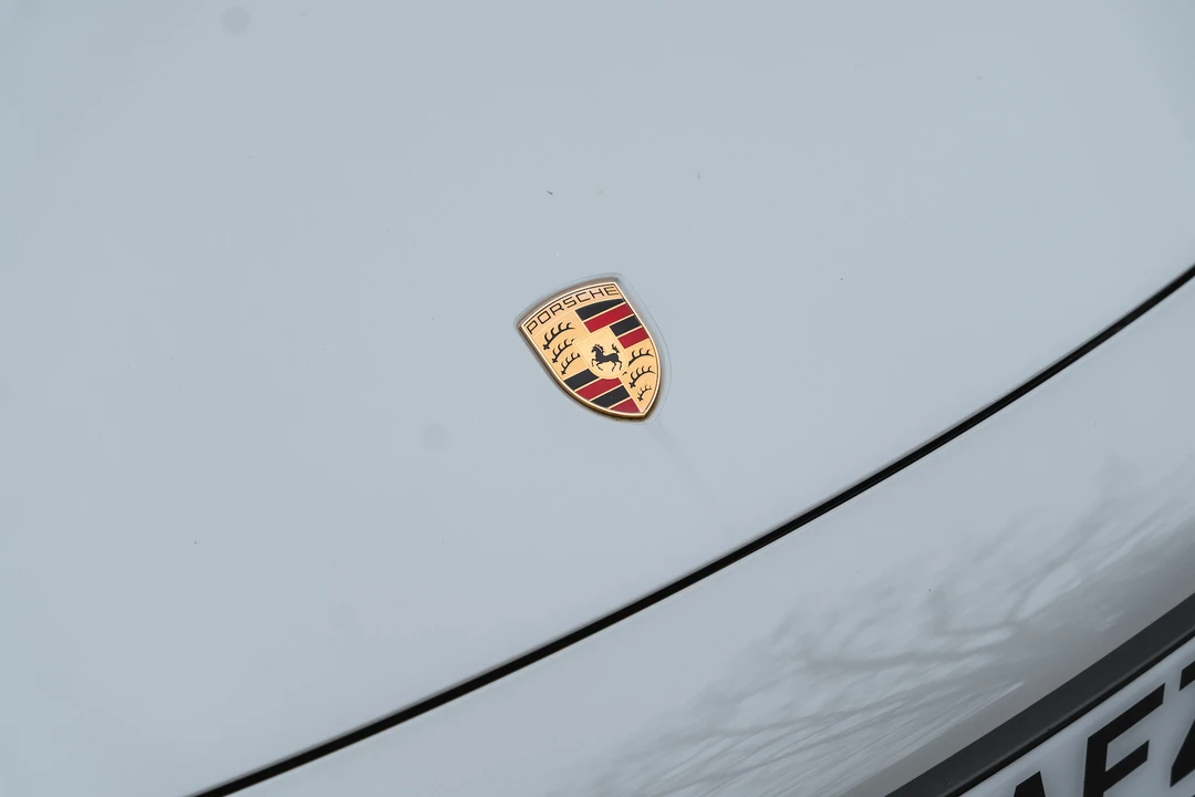 2022 Porsche 992 Carrera - Image 26 of 31